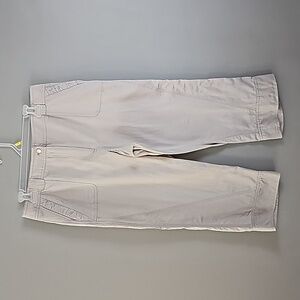 Melanie Lyne Cream Color Capris with  ruffle detailing, front pockets, size 10